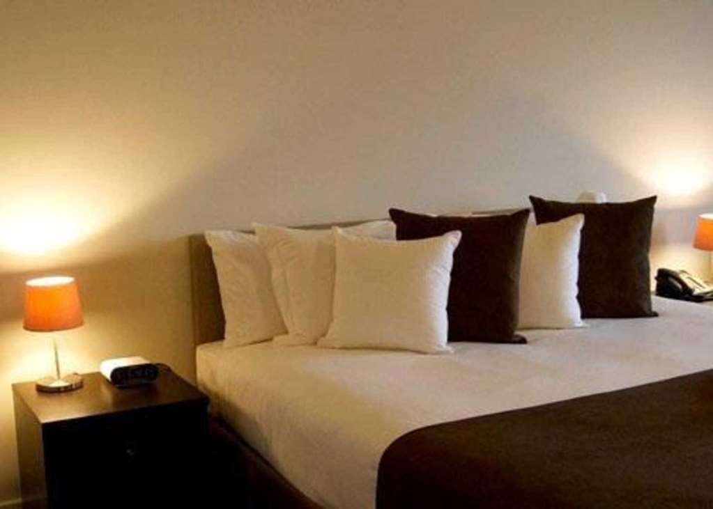 มันตรา เมลเบิร์น เมลตัน Hotel Melton South ภายนอก รูปภาพ